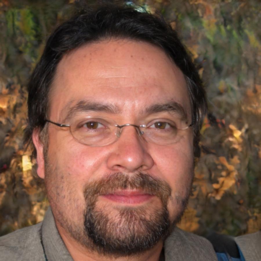 Carles Muntaner, fundador de ravenivora